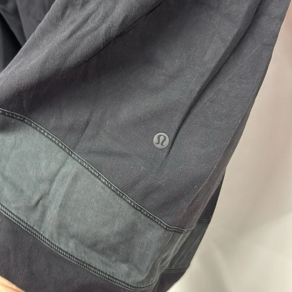 Lululemon black heather gray hooded sweatshirt 8 - Picture 5 of 6